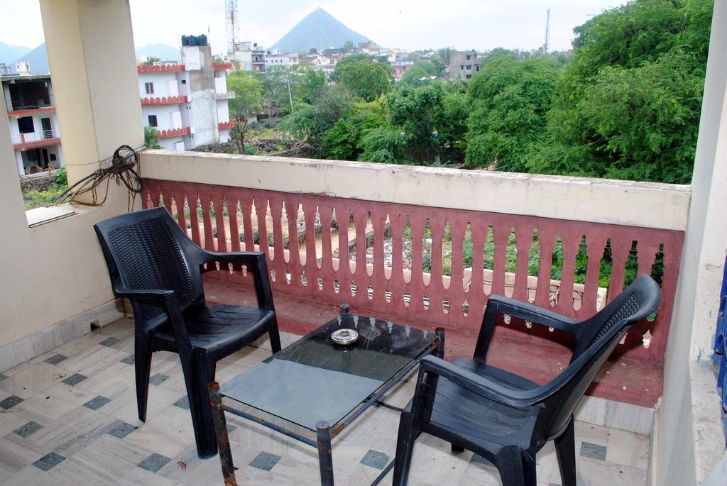 Hotel Hilltop Pushkar Luaran gambar